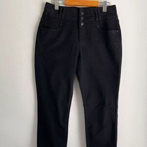 Black Highrise Skinny Jeans